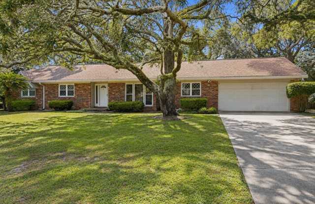 22 Country Club Road Gallery 1