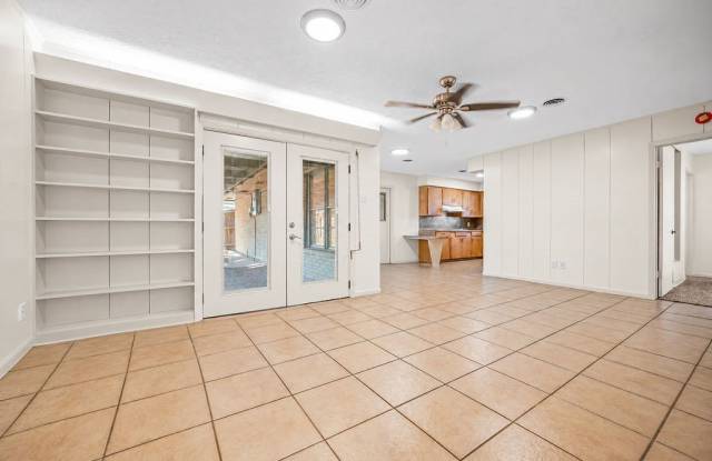 4650 Janssen Gallery 3