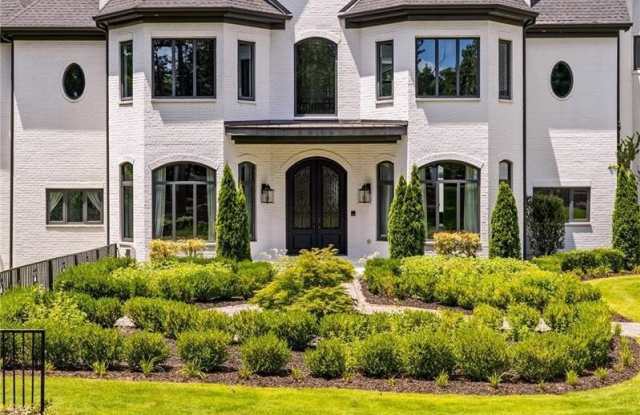 5320 Riverview Road NW Gallery 3