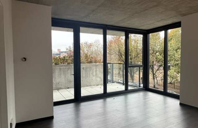 1319 W Lake Gallery 4