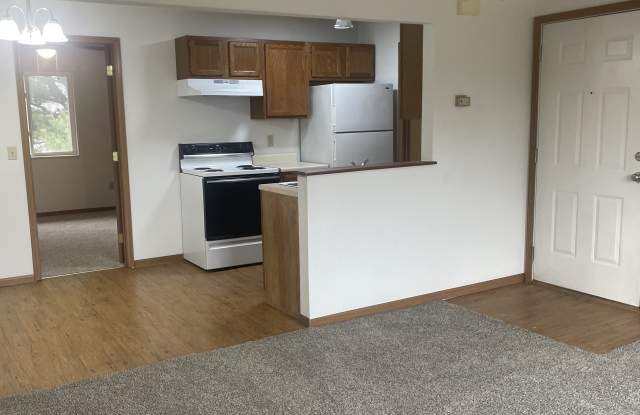 2612 Eastview Dr photos photos