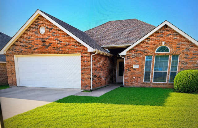 1016 Glenhaven Drive - 1016 Glenhaven Drive, Hutchins, TX 75141 1016 Glenhaven Drive - 1016 Glenhaven Drive, Hutchins, TX 75141
