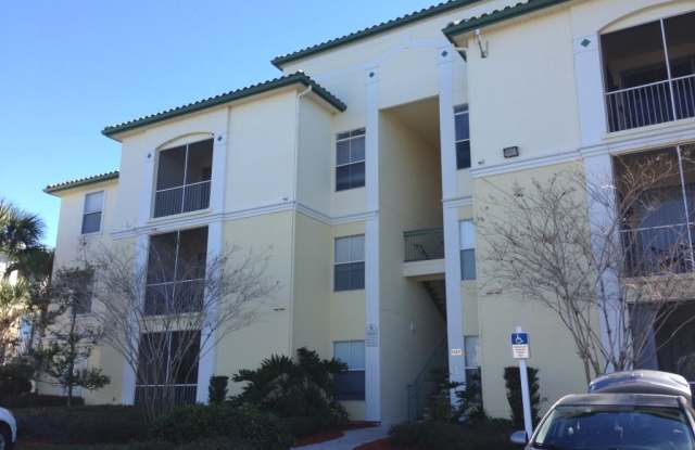 4/2 Condo with Garage in Gated Community! - 8809 Dunes Court, Four Corners, FL 34747