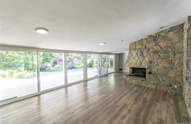 916 W Santa Clara Avenue Gallery 2