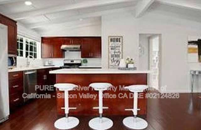 1029 Blazingwood Drive Gallery 3