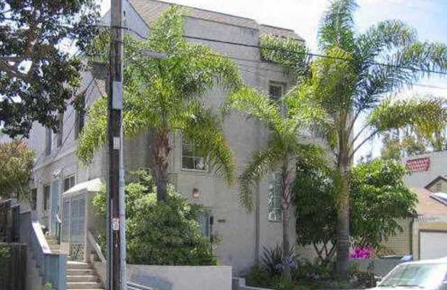3 Bed 2.5 Bath in Pacific Beach with laundry and garage! photos photos 3 Bed 2.5 Bath in Pacific Beach with laundry and garage! photos photos