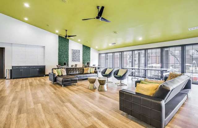 Cottonwood Dallas Gallery 3