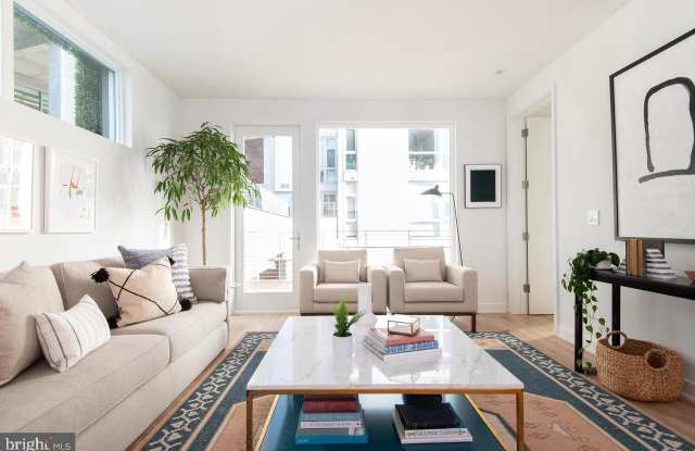 1923 9TH Street NW Gallery 1