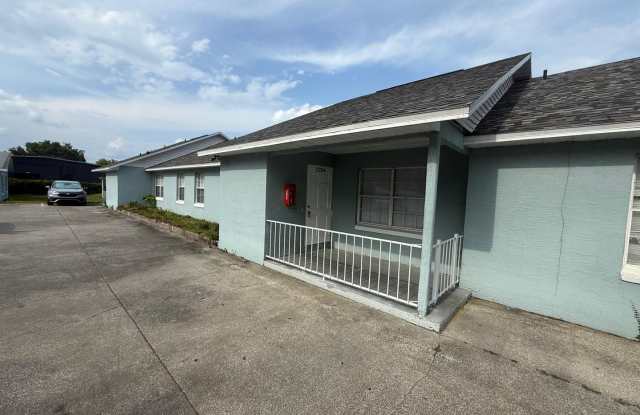 Spacious 3-Bedroom, 2-Bath Home in Prime Orlando Location – Now for Rent! - 2323 Carlton Drive, Orange County, FL 32806 Spacious 3-Bedroom, 2-Bath Home in Prime Orlando Location – Now for Rent! - 2323 Carlton Drive, Orange County, FL 32806