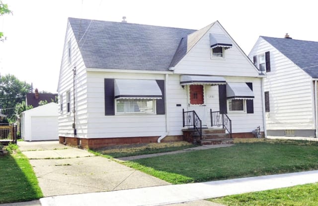 1531 Mapledale Road - 1531 Mapledale Road, Wickliffe, OH 44092