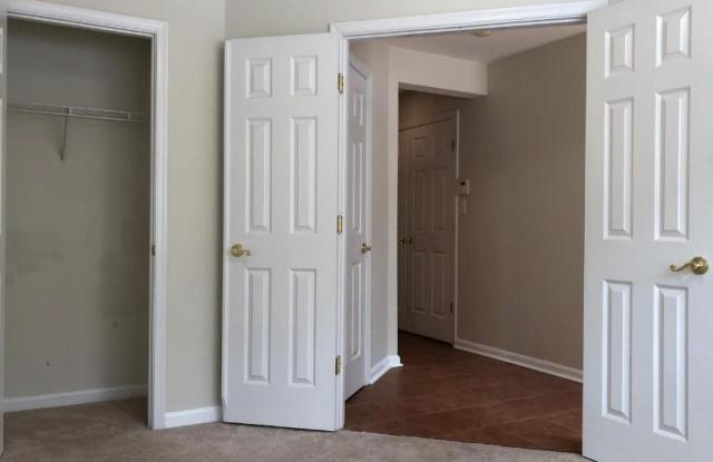 12240 MAIDSTONE COURT Gallery 3