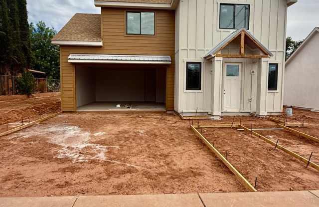 BRAND NEW Three Bedroom Home in Downtown Washington photos photos