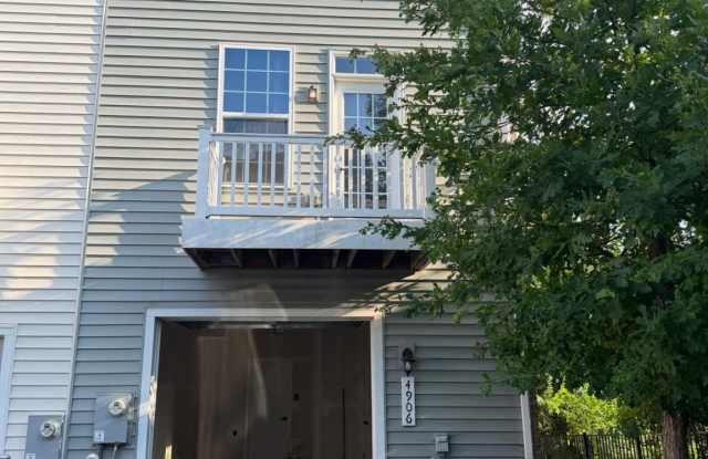 4906 CREST VIEW Drive Gallery 3