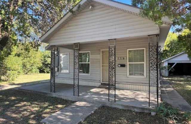 2314 Mistletoe St - 2314 Mistletoe Street, Waco, TX 76706