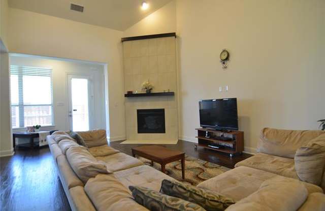 7266 Clementine Drive Gallery 3