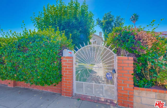 3630 Seneca Ave - 3630 Seneca Avenue, Los Angeles, CA 90039
