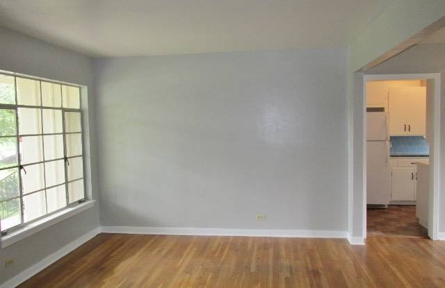 425 BRYN MAWR DR Gallery 3