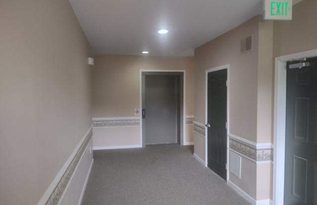 Charming 2BR Condo in Aberdeen Gallery 3