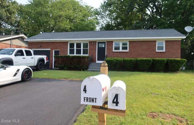 4 Eastwood Drive Gallery 1