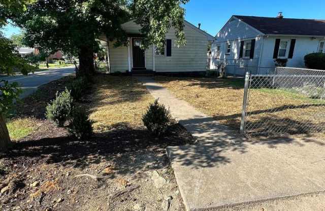 409 Bancroft Ave photos photos