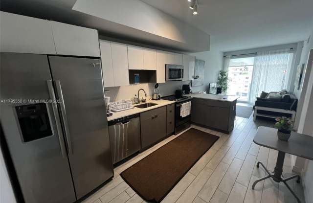 321 NE 26th St photos photos