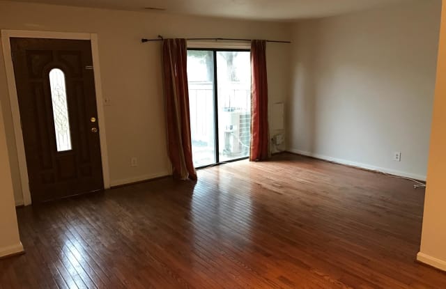 9906 BROOKRIDGE COURT Gallery 3