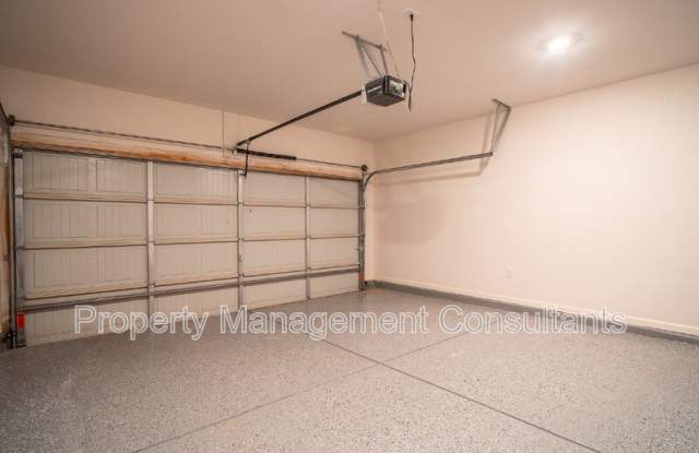 217 Bay Pine Dr Gallery 4