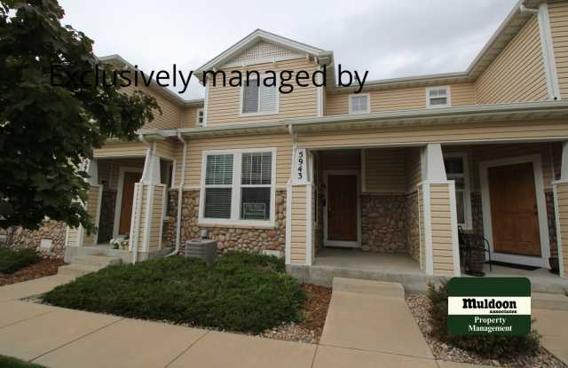 Very Nice Townhome near Powers Corridor! Pet Friendly! - 5943 Conductors Point, Colorado Springs, CO 80923