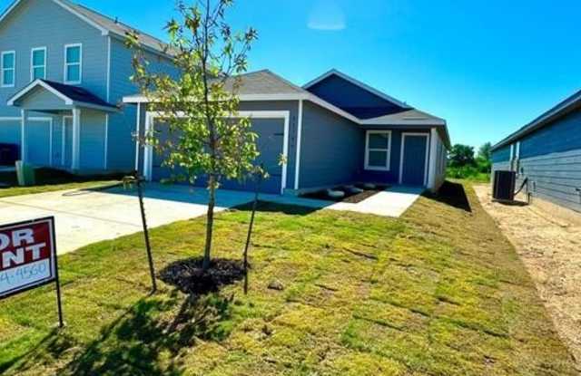 13306 Dutra Rd - 13306 Dutra Road, San Antonio, TX 78221 13306 Dutra Rd - 13306 Dutra Road, San Antonio, TX 78221