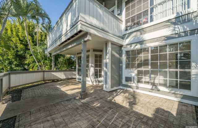 Available April 1st!  2 bedroom 2 bath ground floor unit at Crosspointe photos photos