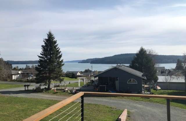 INCLUDES ALL UTILITIES & INTERNET & CABLE TV Gallery 4
