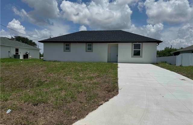 2902 27th Street SW photos photos