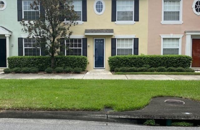 13033 Center Square Dr - 13033 Center Square Drive, Alafaya, FL 32828