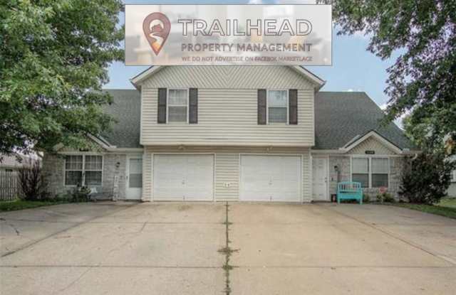 1108 SW Ephraim Dr Grain Valley, MO 64029 Gallery 1