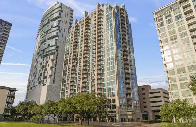 SkyHouse River Oaks Apartments Gallery 2