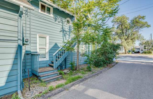 318 E St Vrain St photos photos