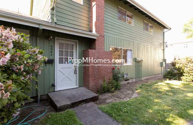 Cozy Beaverton Two Bedroom Apartment! Deposit Special  New Photos! photos photos