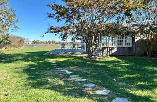 1 Waters Edge Drive Gallery 4