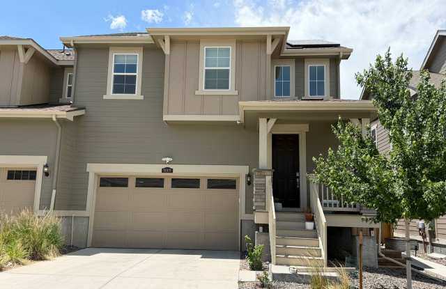 Modern Duplex Near Cherry Creek Trail with Quartz Kitchen, Loft & Low-Maintenance Living photos photos
