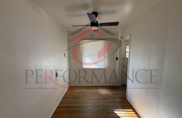 Cozy 2Bed/1 Bath in Taft, RBP & Deposit Alternative Option Gallery 4