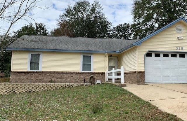 518 Juniper Avenue - 518 Juniper Avenue, Niceville, FL 32578