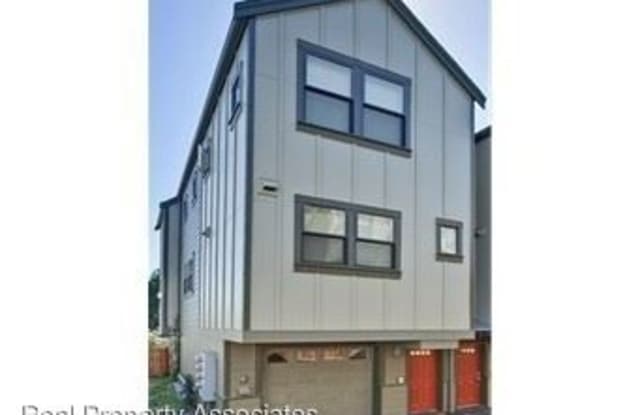11707  Greenwood Avenue N Unit#A - 11707 Greenwood Avenue North, Seattle, WA 98133