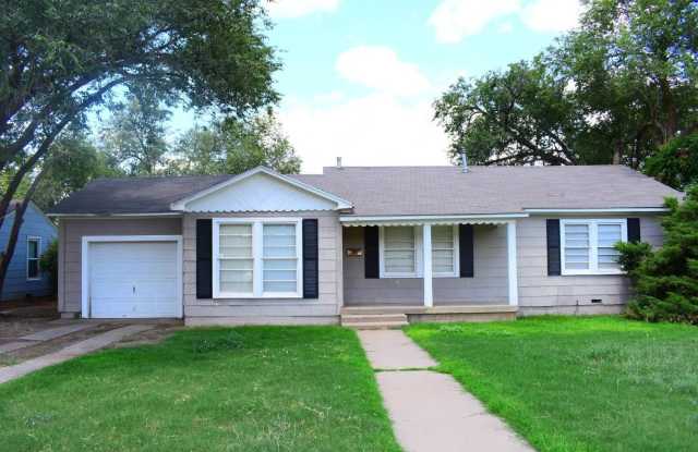 3210 31st Street - 3210 31st Street, Lubbock, TX 79410 3210 31st Street - 3210 31st Street, Lubbock, TX 79410