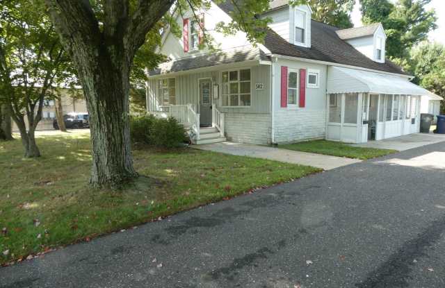 502 HADDONFIELD BERLIN Road Gallery 1