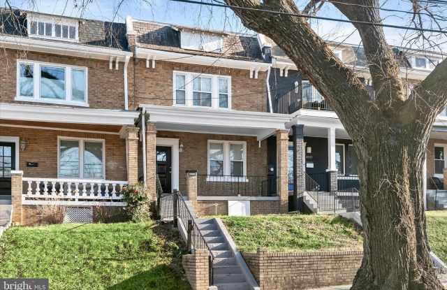 4919 KANSAS AVE NW photos photos
