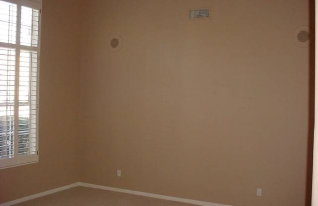 1309 West Amberwood Drive Gallery 4