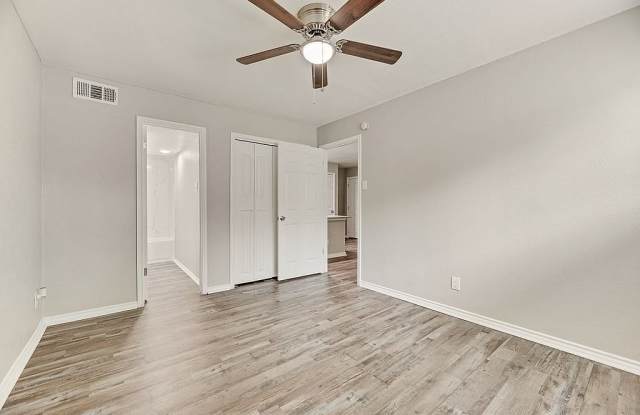 Spring Hollow photos photos