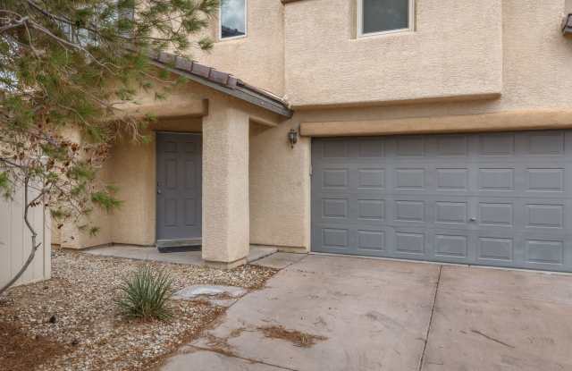 3 bedroom single family home in Henderson! Gallery 3