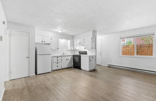 217 East Sinto Avenue - 7 photos photos