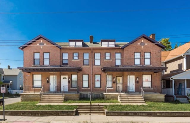 389 Saint Clair Ave - 389 Saint Clair Avenue, Columbus, OH 43203